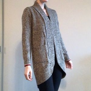 Roots Cotton Cabin Cardigan in Grey